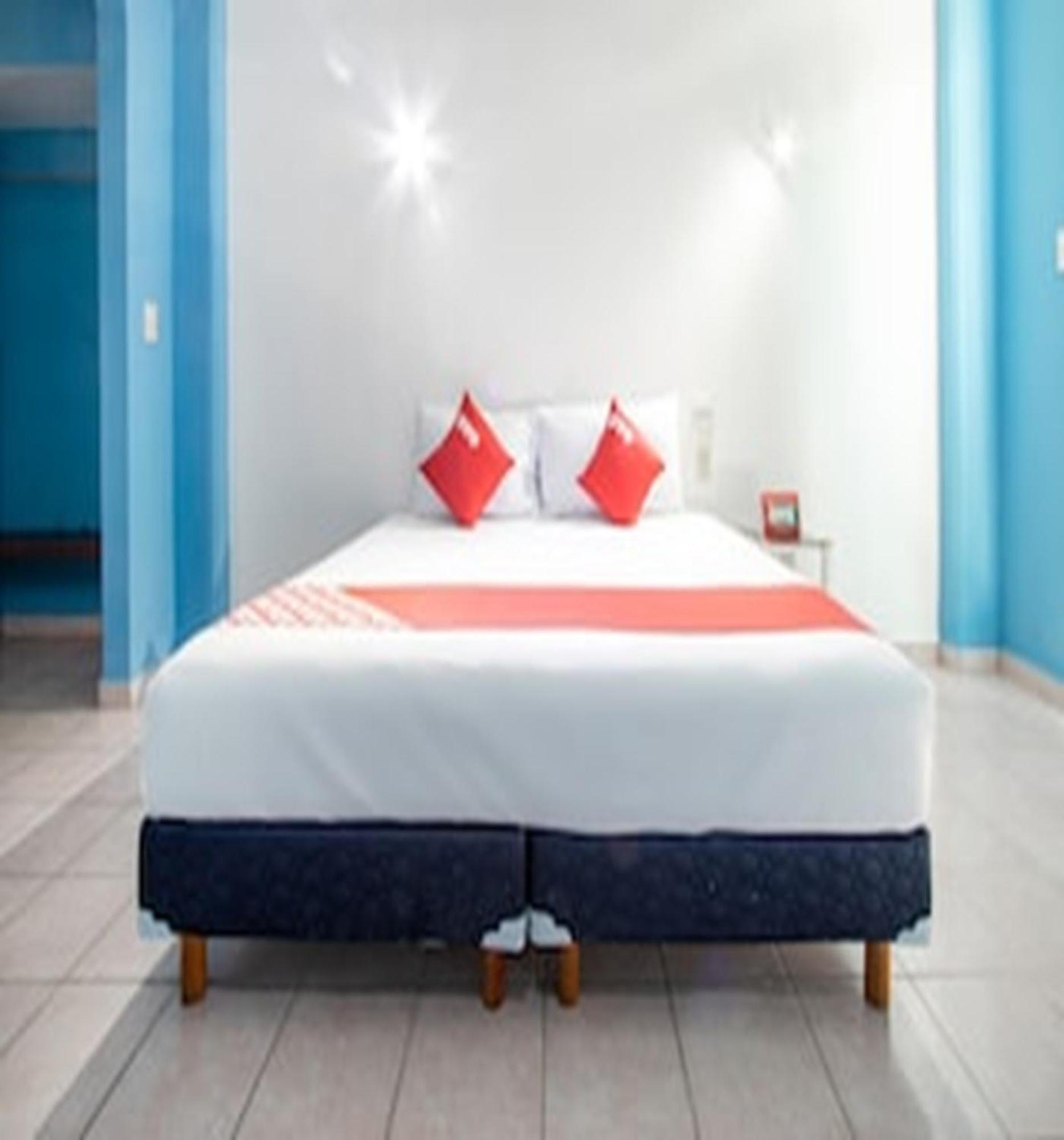 Oyo Hotel Estacion,Jose Cardel,Parque Central Revolucion Экстерьер фото