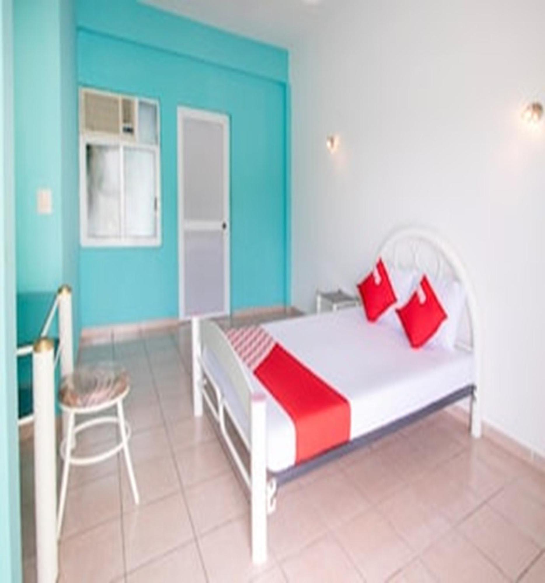 Oyo Hotel Estacion,Jose Cardel,Parque Central Revolucion Экстерьер фото